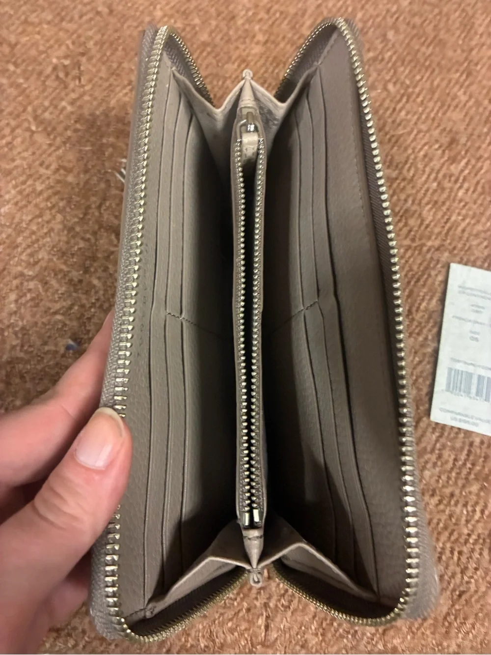 Tory Burch Pebbled Zip-Around Continental Wallet in French Grey - Picture 3 of 5